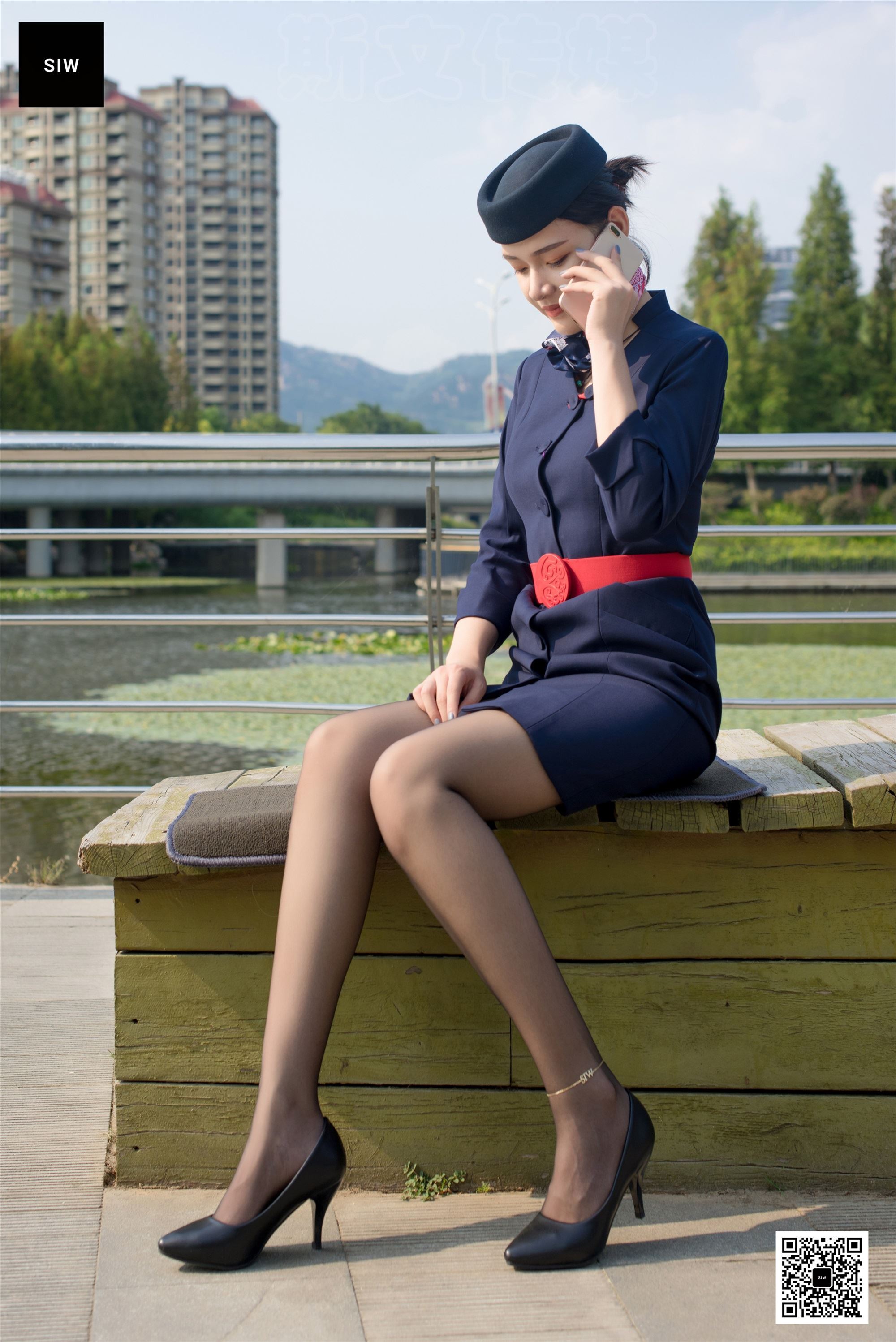 SIW斯文传媒 051 东航工装制服帽子丝巾套裙四件套 - 思琪